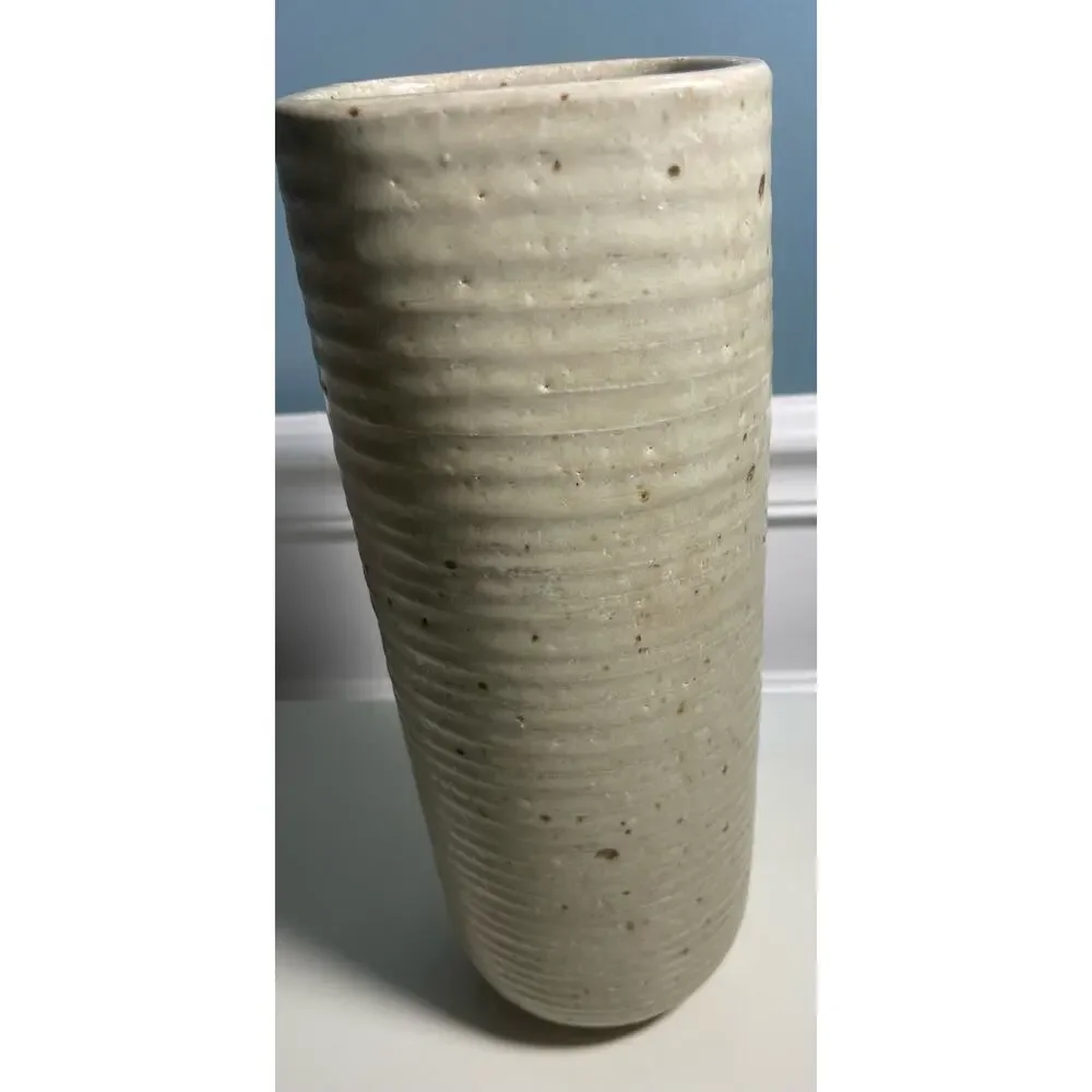 Vintage  Tan Speckled Mid Century Hand Made Pottery Vase  with wheat flowers